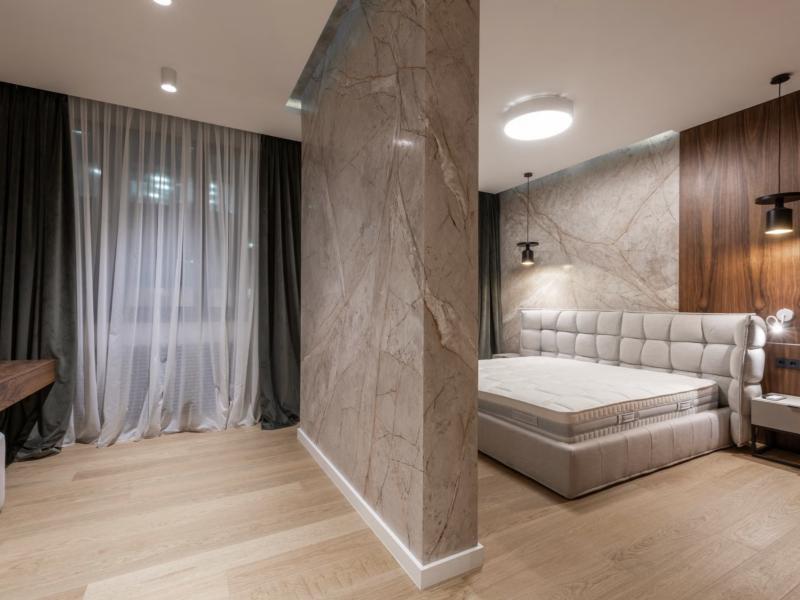 A calm, finished room